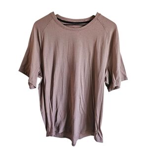 Lululemon Men's Mauve License To Train Short Sleeve T-Shirt
